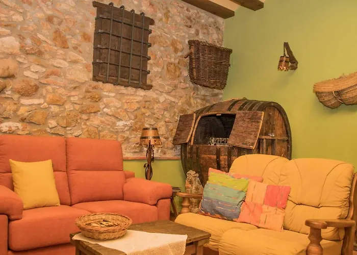 La Mallada 度假居 *